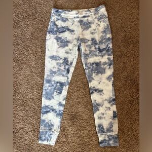 Girl’s Old Navy Joggers Blue and White Tie Dye Size XXL (18) Plus